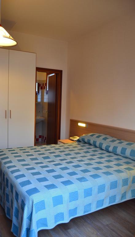 Hotel Midi Lido di Jesolo Exteriör bild